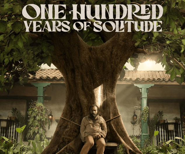 Prominent tree and atmospheric courtyard in Netflix's adaptation of One Hundred Years of Solitude.