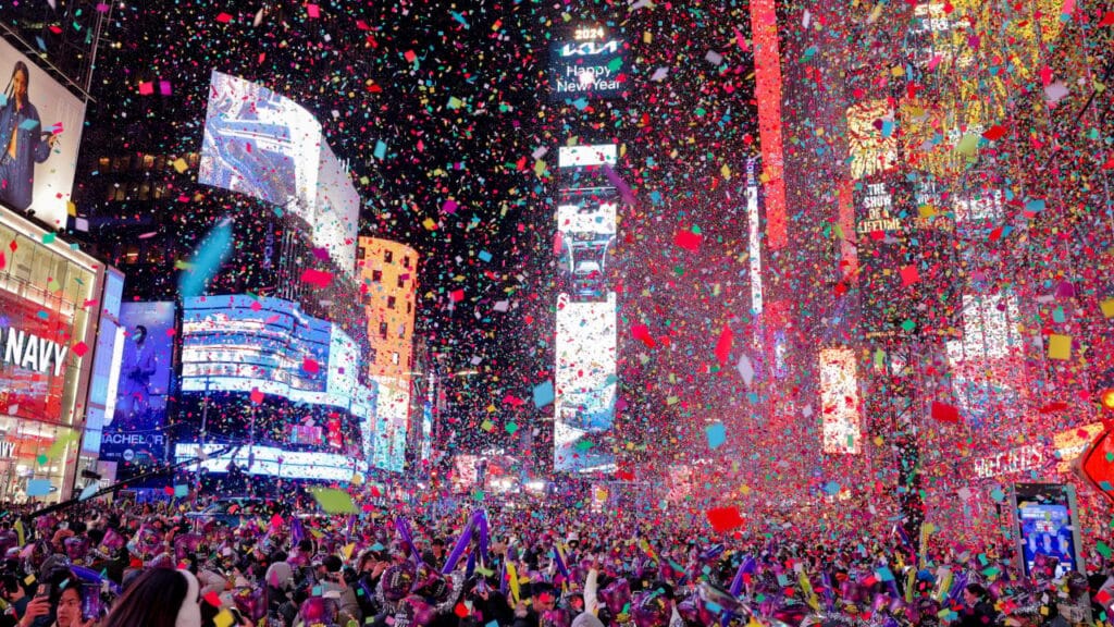 Thousands gather in Times Square for New Year ball drop in New York